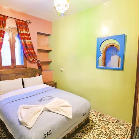 Aymane Rooftop Budget Panoramic Hotel Chefchaouen Buitenkant foto