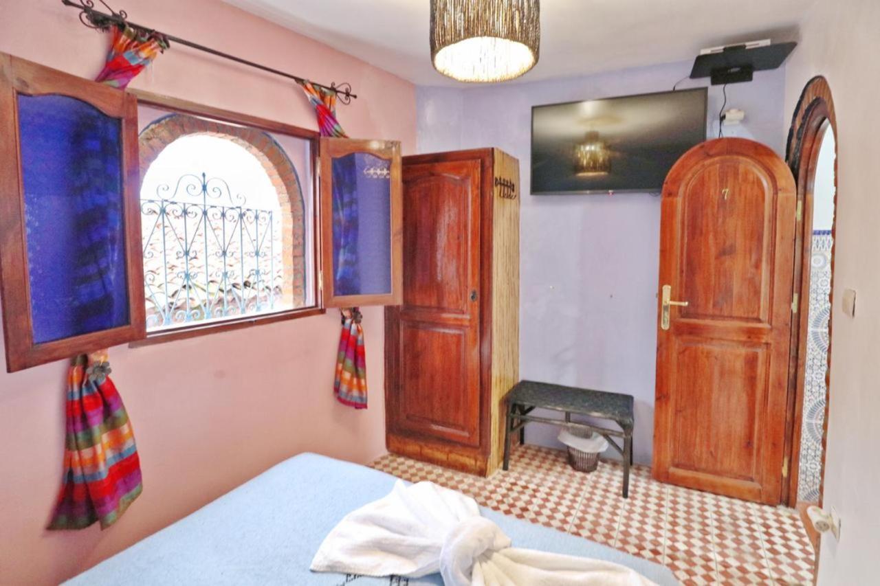 Aymane Rooftop Budget Panoramic Hotel Chefchaouen Buitenkant foto
