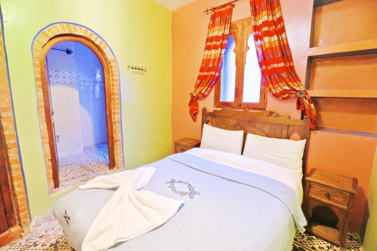 Aymane Rooftop Budget Panoramic Hotel Chefchaouen Buitenkant foto
